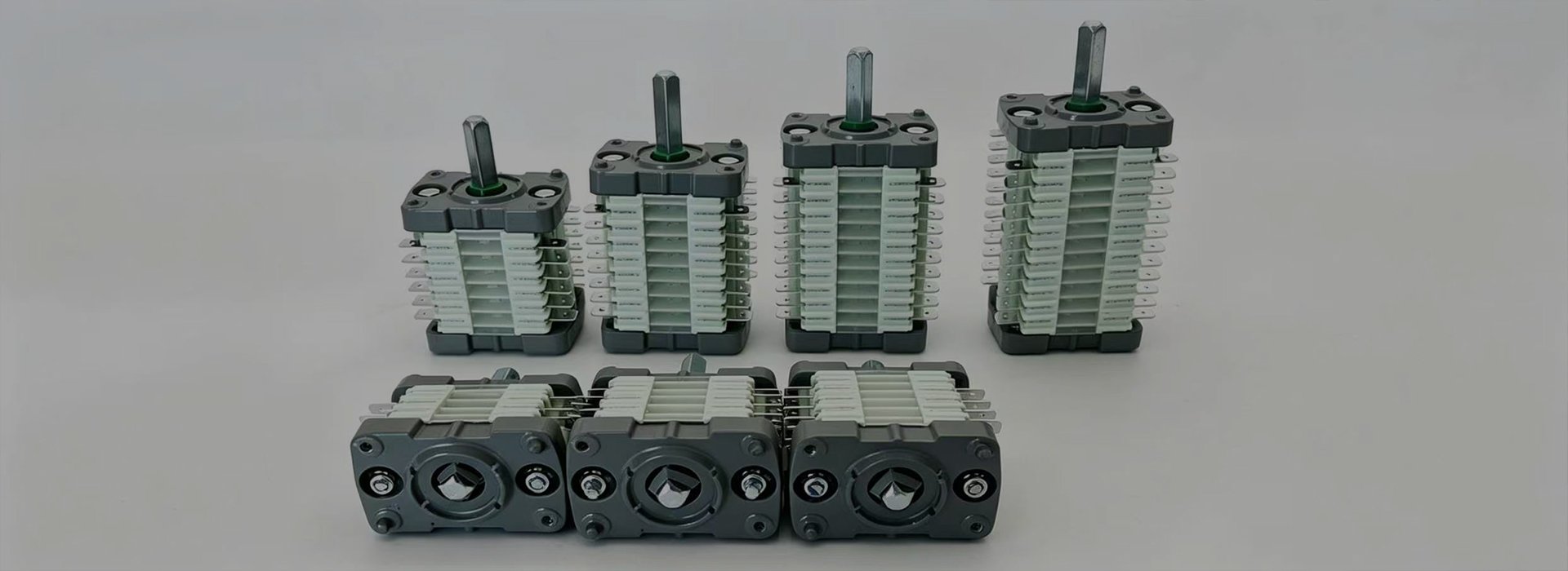 Circuit Breaker Auxiliary Switch